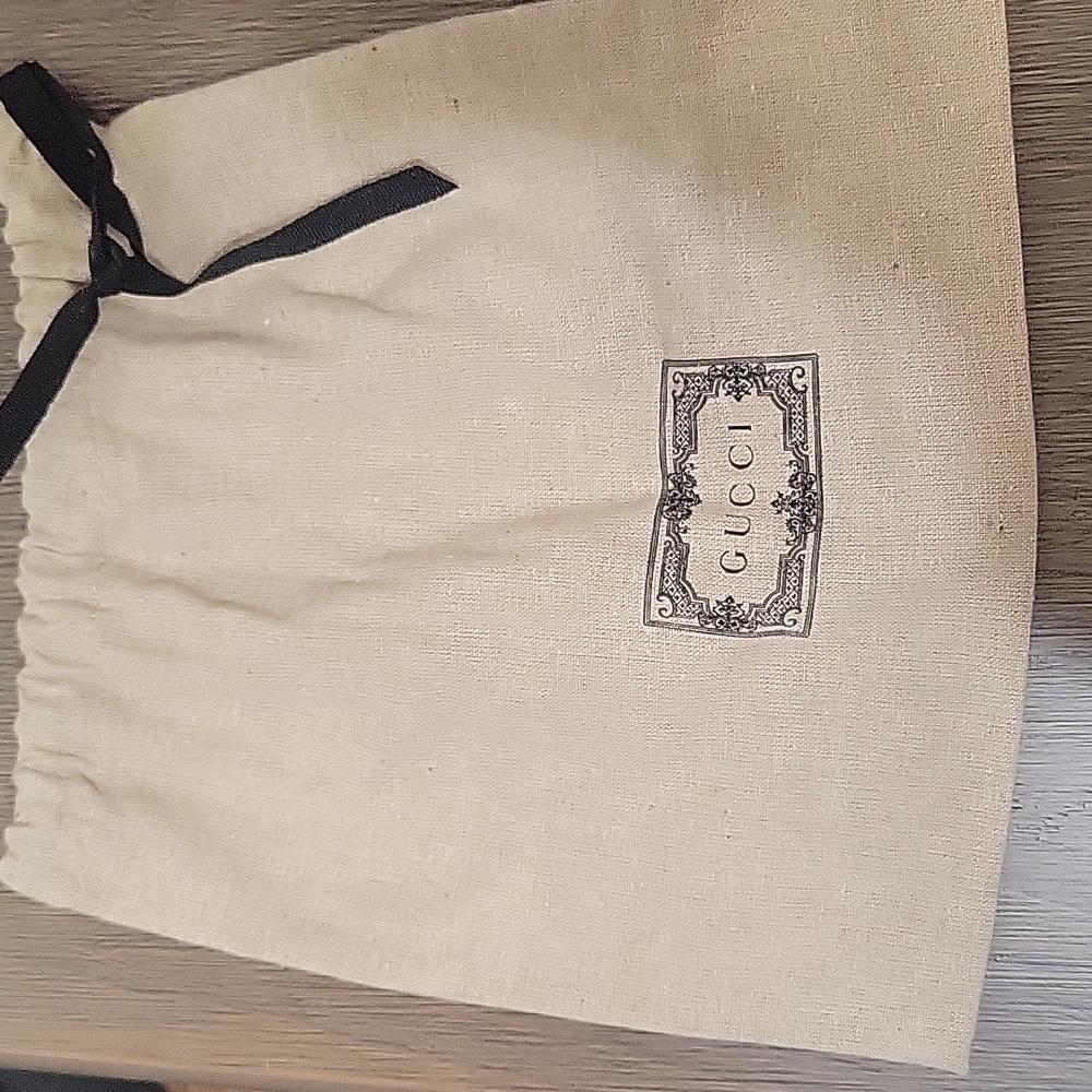 Authentic Gucci packaging bag